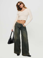 Ribbon Stamp Low Rise Wide Leg Jeans Antique Wash