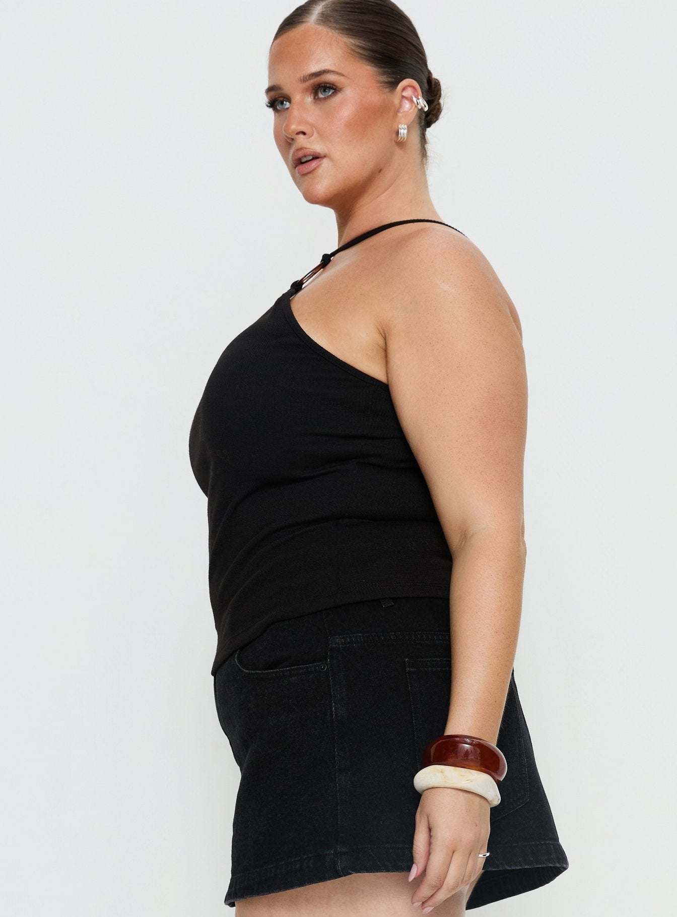 Teyla Ring Detail Top Black Curve